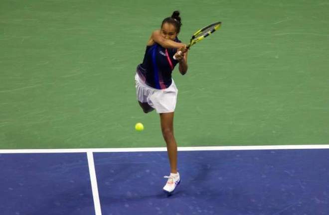 分球和场上 分球和场上