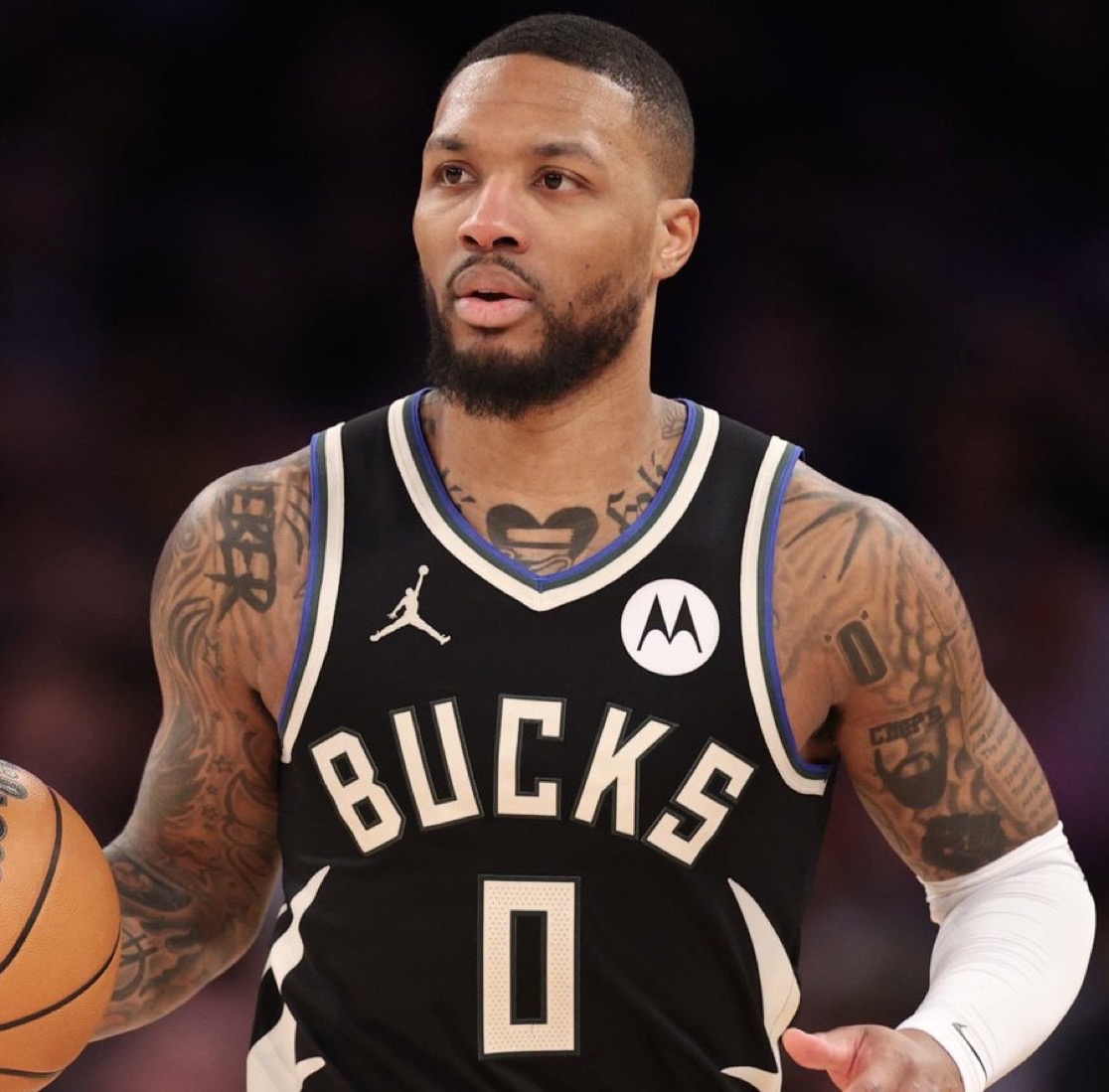 球圈内的广 球圈内的广